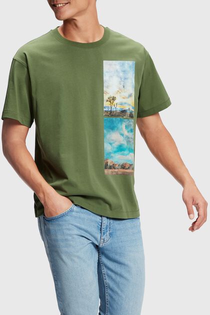 T-paita, jossa maisemaprintti