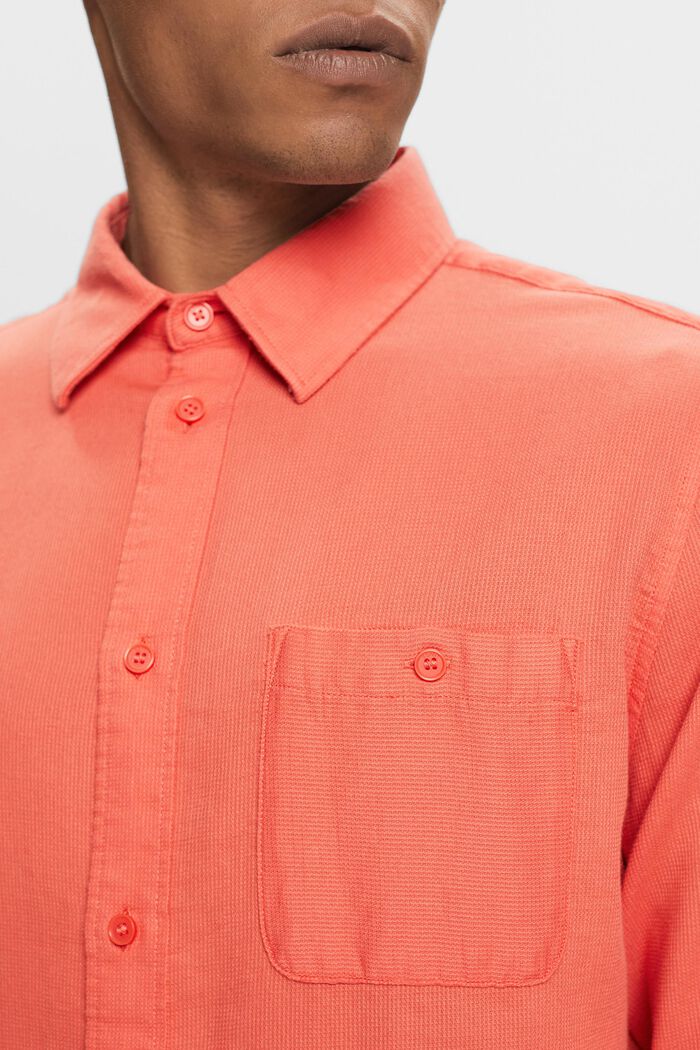 Pintakuvioitu slim fit -paita, 100 % puuvillaa, CORAL RED, detail image number 2