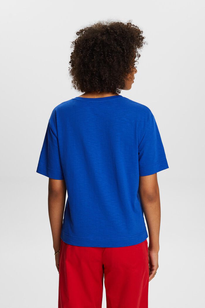 V-aukkoinen slub-T-paita, BRIGHT BLUE, detail image number 2