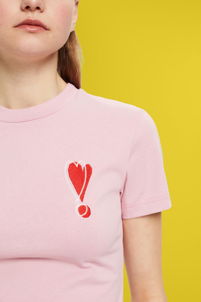 Puuvillainen T-paita, jossa kirjailtu sydänkuvio, PINK, detail image number 2