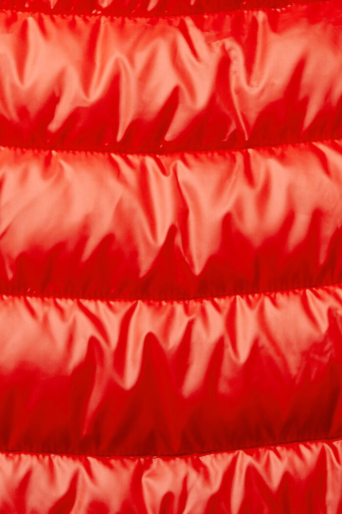 Kierrätettyä: tikkiliivi, jossa irrotettava huppu, RED, detail image number 5